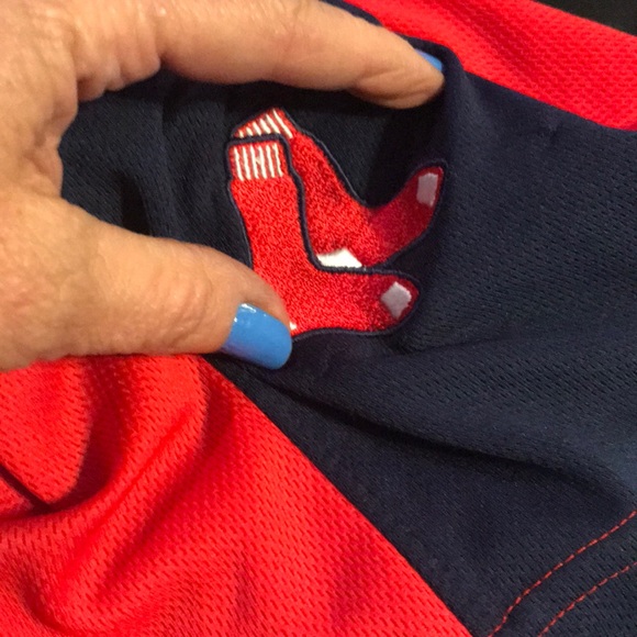 Looks Good Men’s Medium Boston Red Sox Shirt 🌟 - Picture 7 of 8